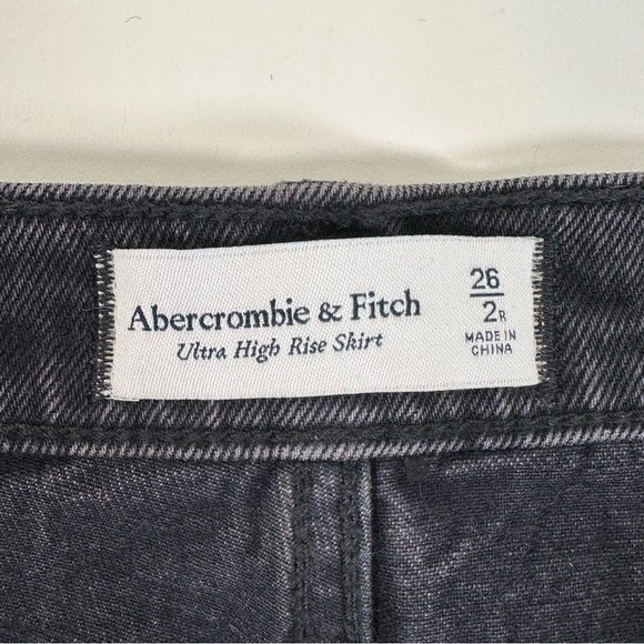 Abercrombie & Fitch Ultra High Rise Distressed Denim Mini Skirt Black Size 2 - Picture 7 of 10